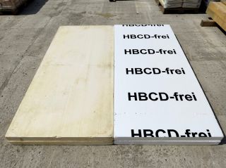 Älteres Baustyropor (vor ca. 2016): HBCD-haltig Neueres EPS (ab ca. 2016/HBCD-frei)